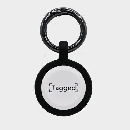 Smart QR Code Dog Tag - Black - Tagged Pets. A QR code smart tag that helps bring lost pets home faster.